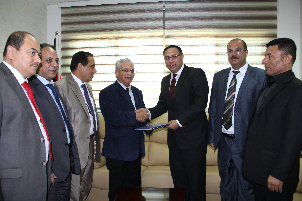 توقيع إتفاقية انضمام موظفي جامعة القدس المفتوحة وانتفاعهم بأحكام قانون التقاعد العام رقم 7 لسنة 2005