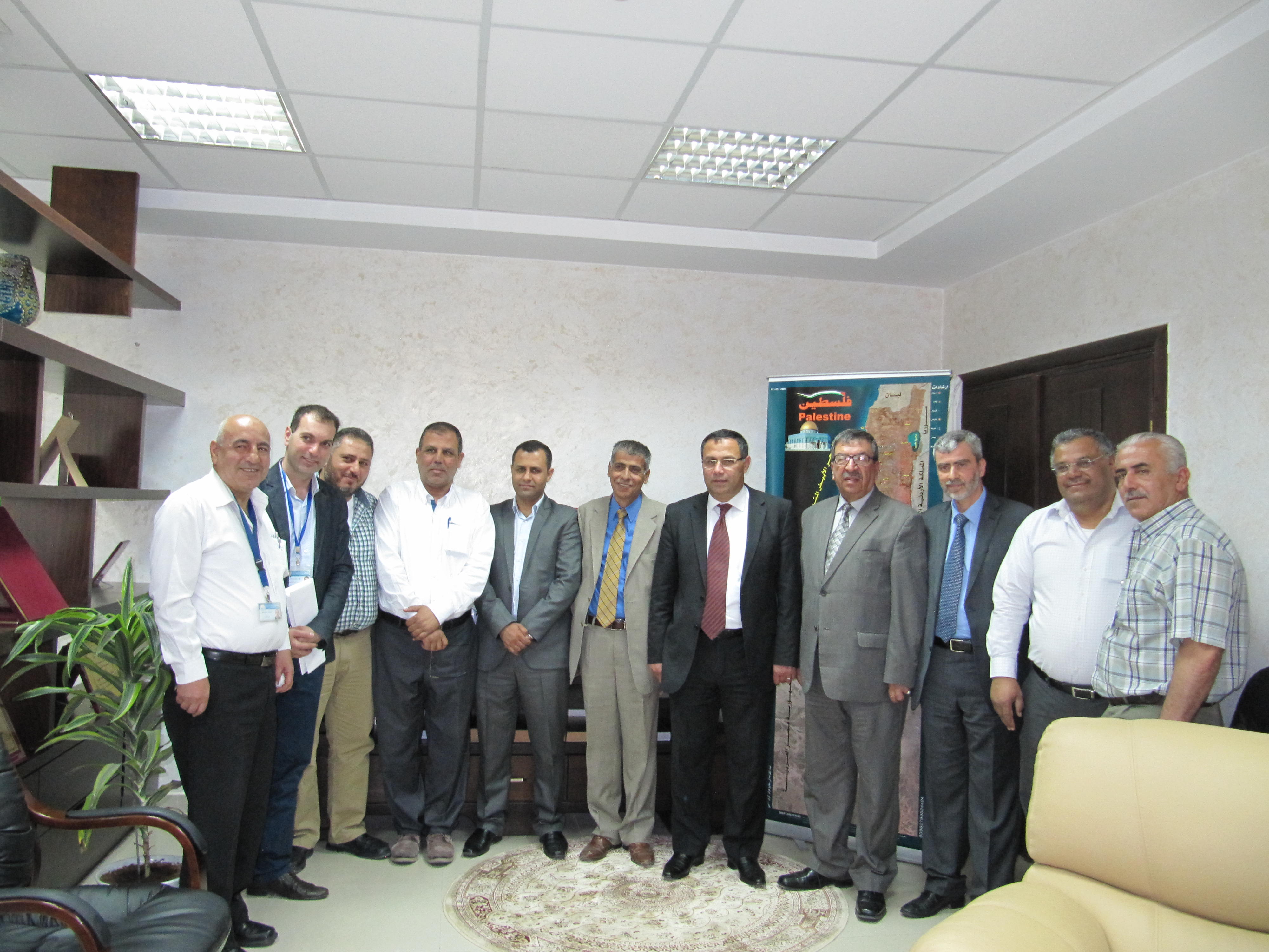 توقيع إتفاقية انضمام موظفي مصلحة مياه محافظة القدس وانتفاعهم بأحكام قانون التقاعد العام رقم 7 لسنة 2005